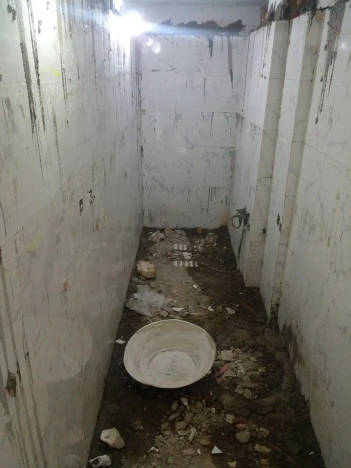 کاشیکاری .سرامیک.گچ کاری.سیمانکاری|خدمات پیشه و مهارت|اسلام‌شهر, شهرک قائمیه|دیوار