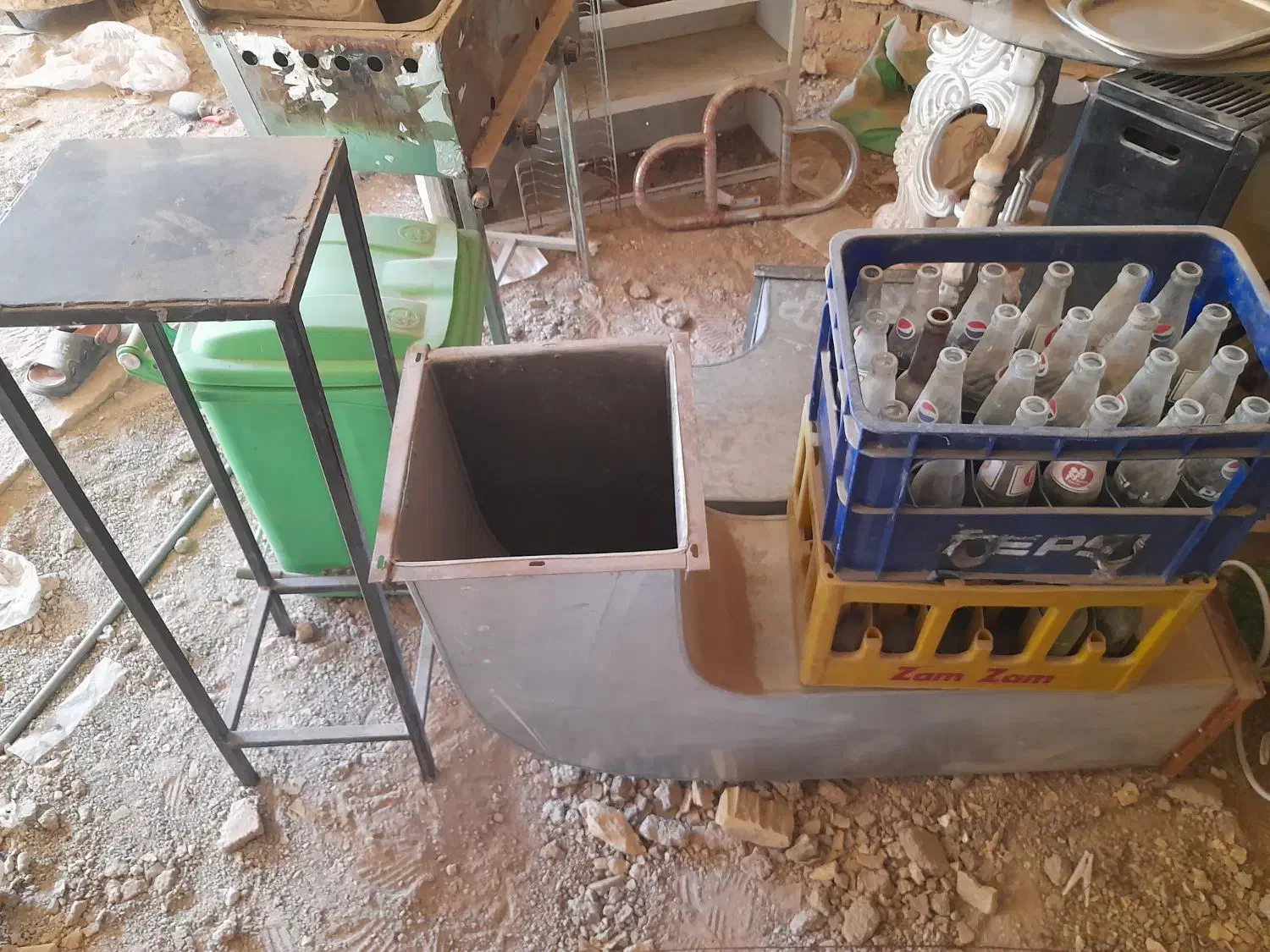 چندتکه وسیله|آب‌چکان و نظم‌دهنده ظروف|میبد, |دیوار