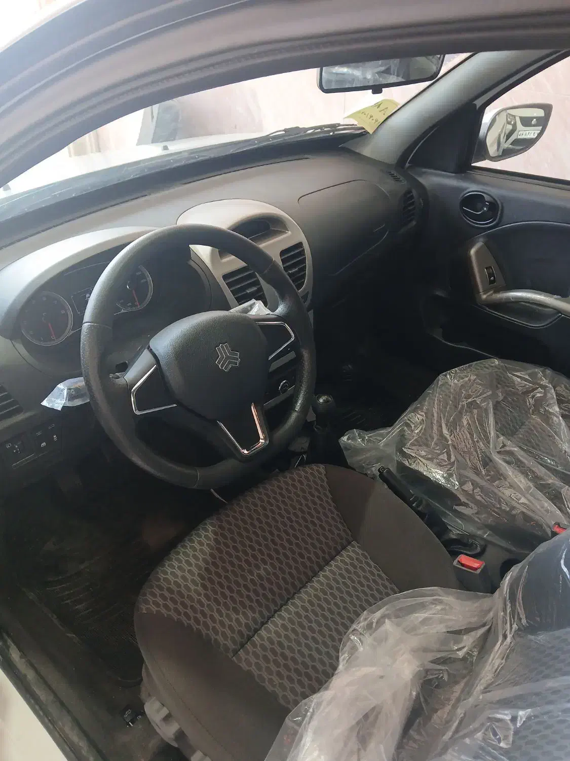 خودرو ساینا s|خودرو سواری و وانت|یزد, |دیوار