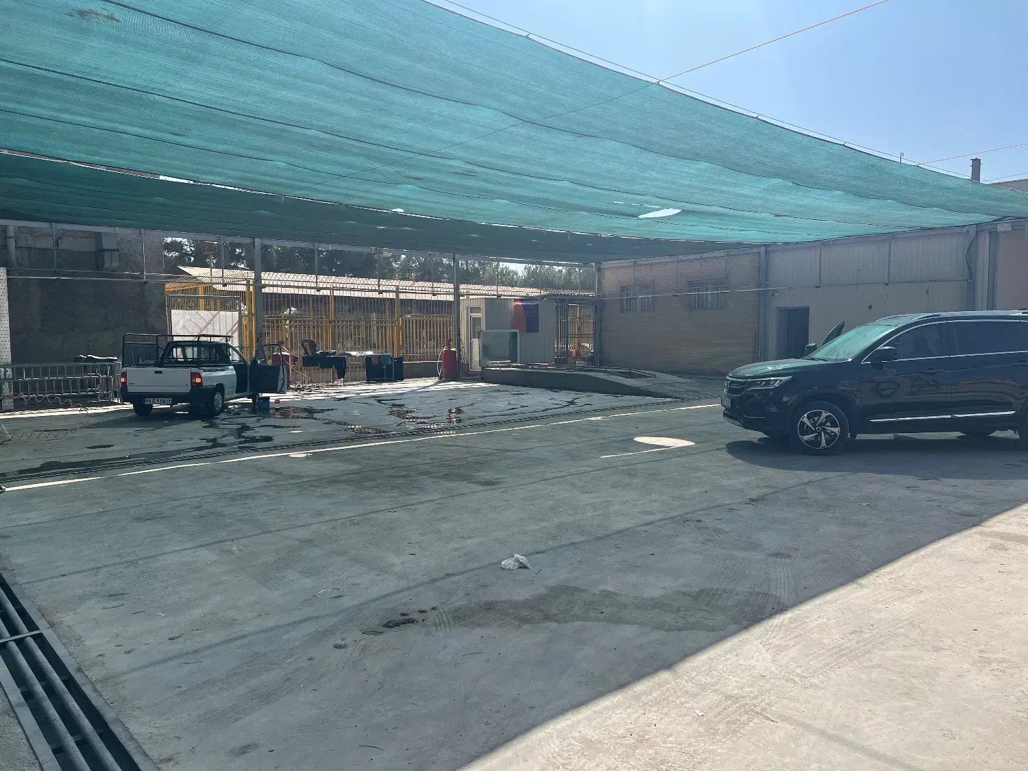 اجاره قسمتی از کارواش به خدمات خودرویی تمیز|اجارهٔ مغازه و غرفه|اصفهان, شهرک صنعتی جی|دیوار