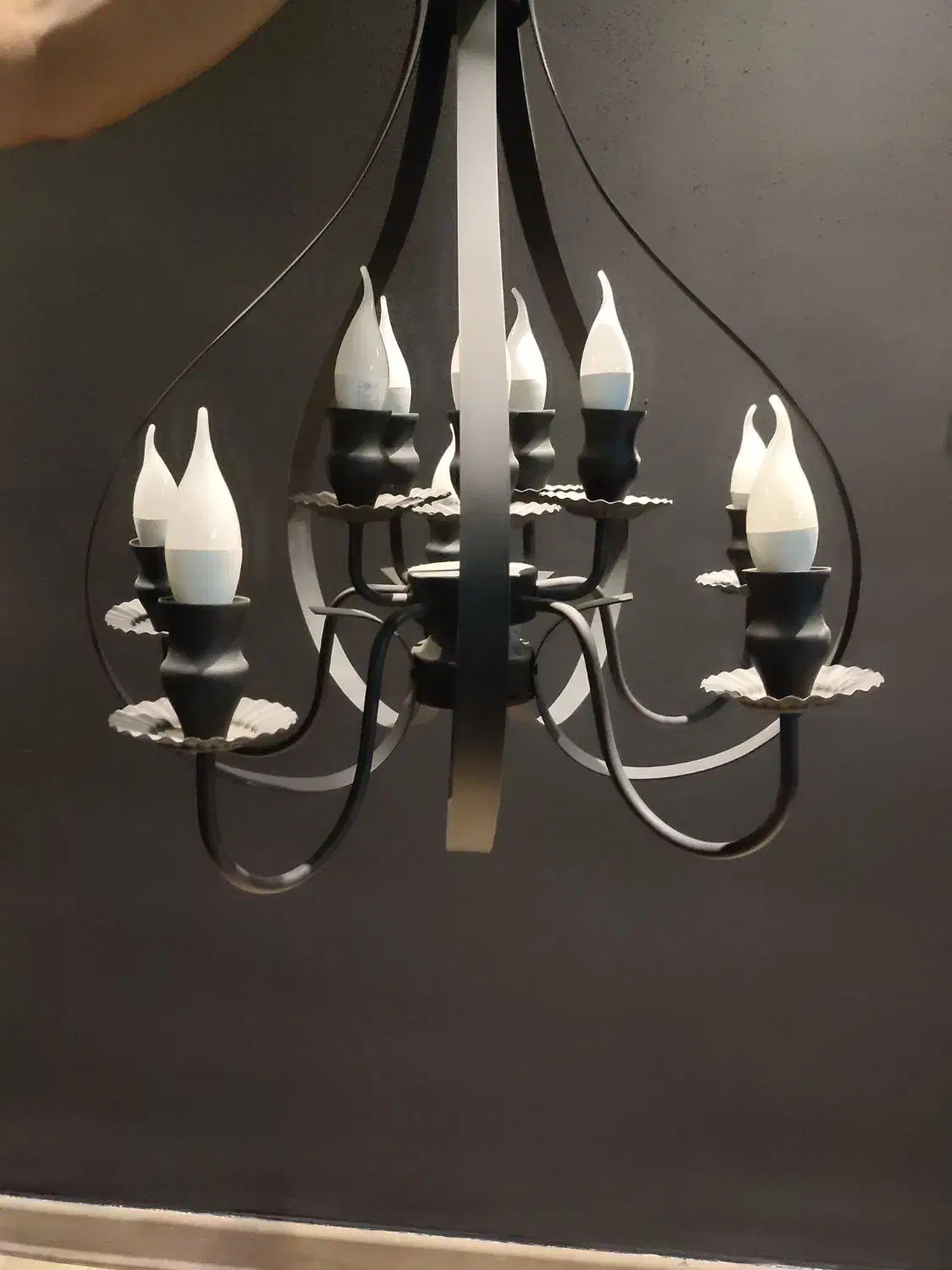 لوستر فلزی ۱۰ شعله|لوستر و چراغ آویز|کرمان, |دیوار