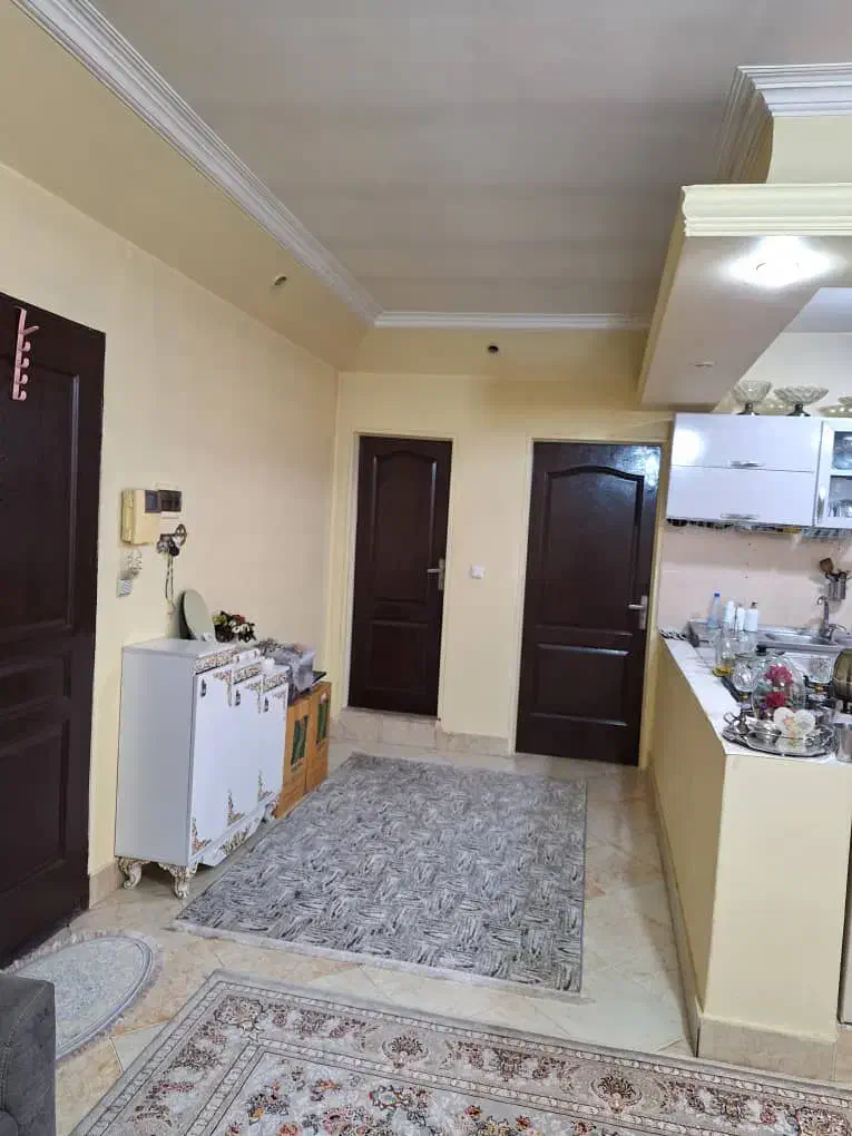 اجاره آپارتمان ۶۵ متری در رباط کریم خ رجایی|اجارهٔ آپارتمان|رباطکریم, رباطکریم|دیوار