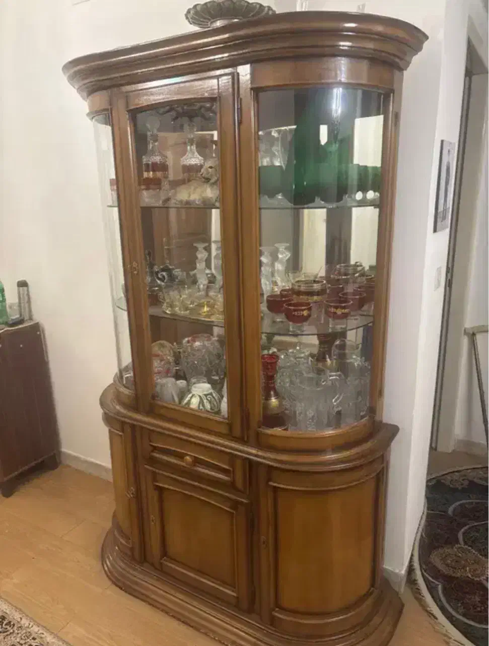 فروش فوری بوفه دو تیکه|بوفه، ویترین، کنسول|تهران, کوی بیمه|دیوار