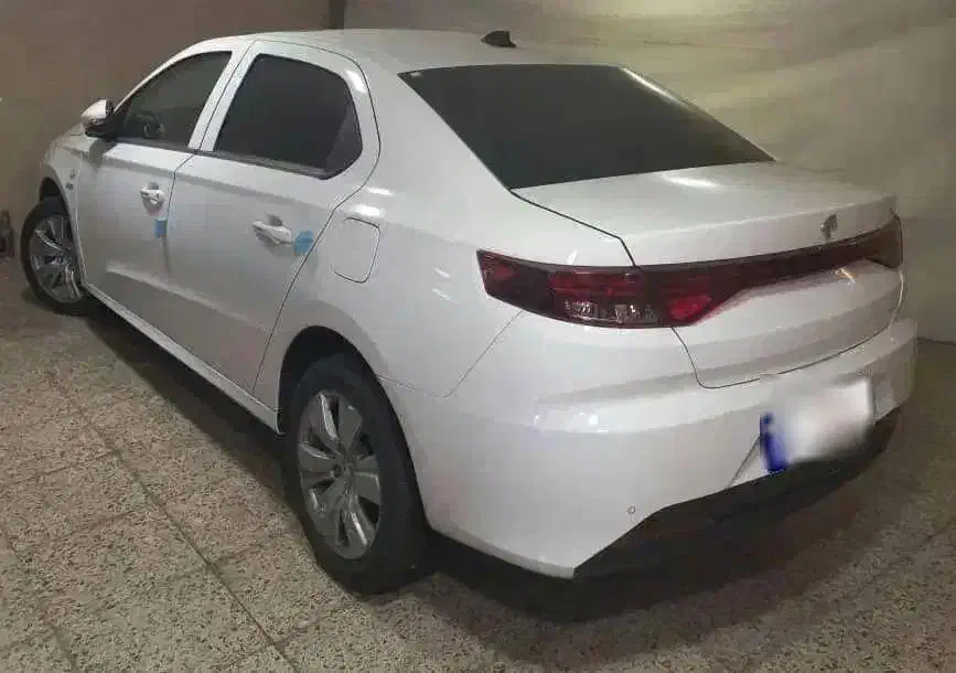 تارا مدل ۴۰۳ صفر|خودرو سواری و وانت|شیراز, زیباشهر|دیوار