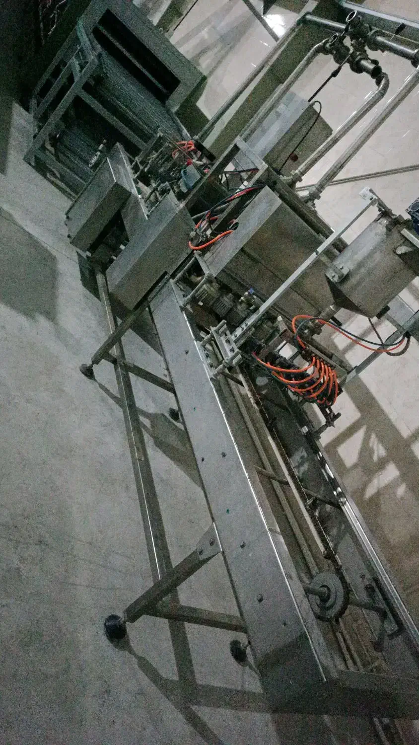 کارخانه تولید بیسکوییت جو وسبوسدار|ماشین‌آلات صنعتی|صفادشت, |دیوار