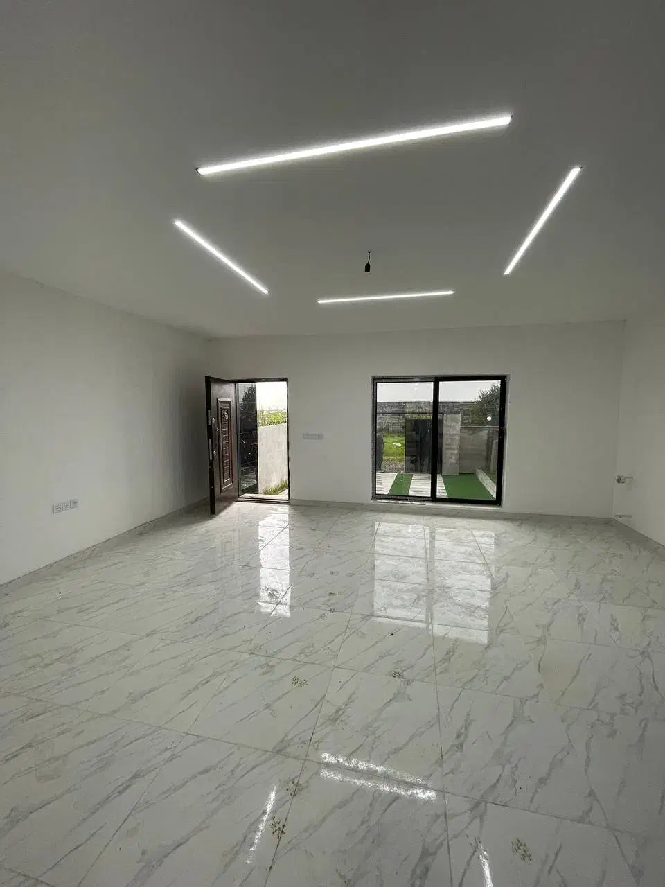 ویلا به قیمت با ویوعالی جنگل|فروش خانه و ویلا|تهران, میدان میوه و تره‌بار مرکزی|دیوار