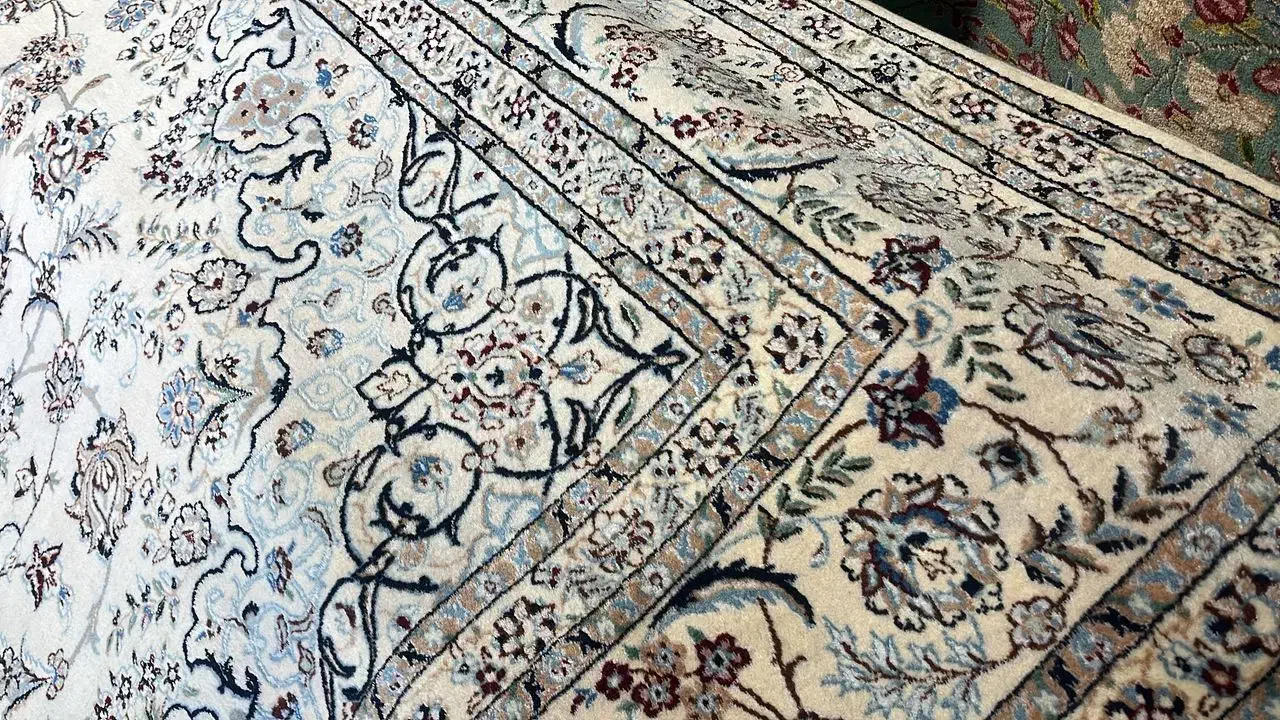 فرش دستباف نایین|فرش|اصفهان, چرخاب|دیوار