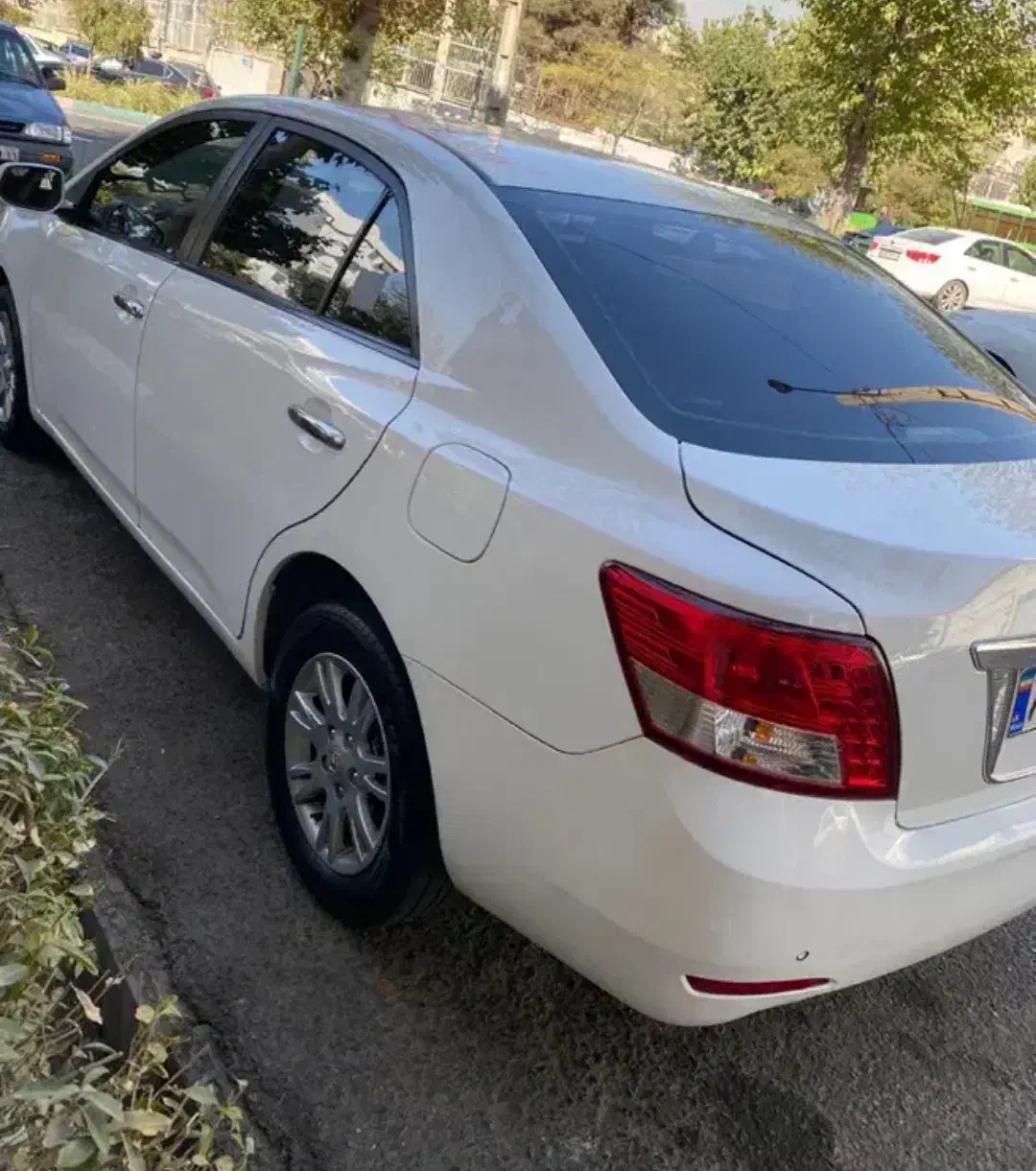 آریو ۹۶ اتومات|خودرو سواری و وانت|اصفهان, دوطفلان|دیوار