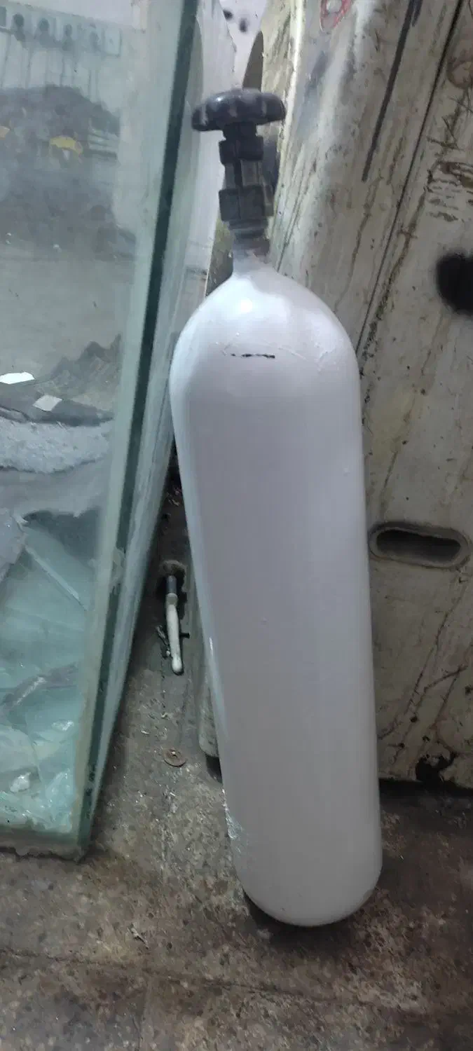 3عدد کپسول اکسیژن 5 لیتری و 10 لیتری|ابزارآلات|بندر گناوه, |دیوار