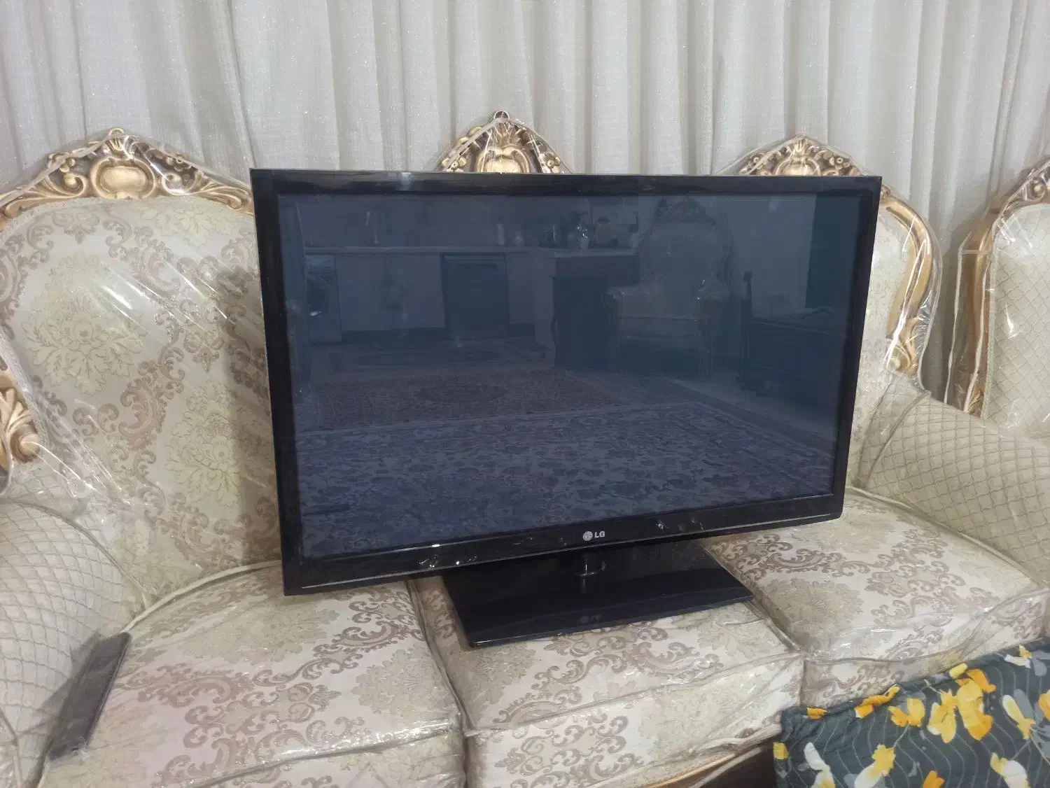 تلویزیون ۴۲ پلاسما ال جی|تلویزیون و پروژکتور|مشهد, هفت تیر (نه دره)|دیوار