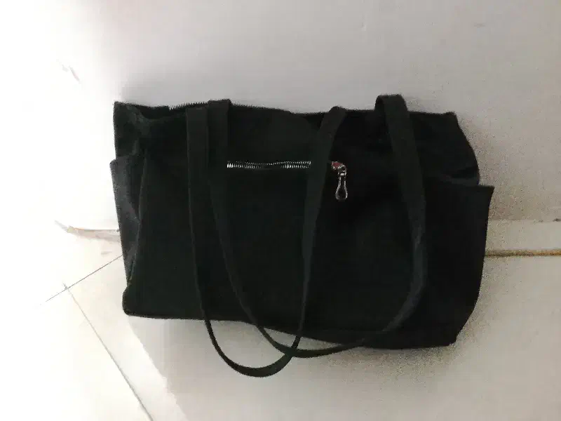 کیف|کیف، کفش، کمربند|قم, شاه سید علی|دیوار