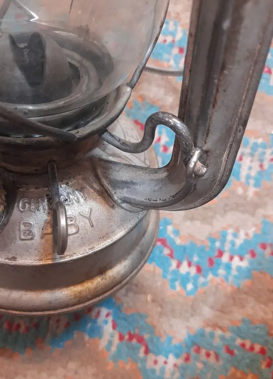 چراغ فانوس قدیمی|کلکسیون اشیاء عتیقه|بیرجند, |دیوار