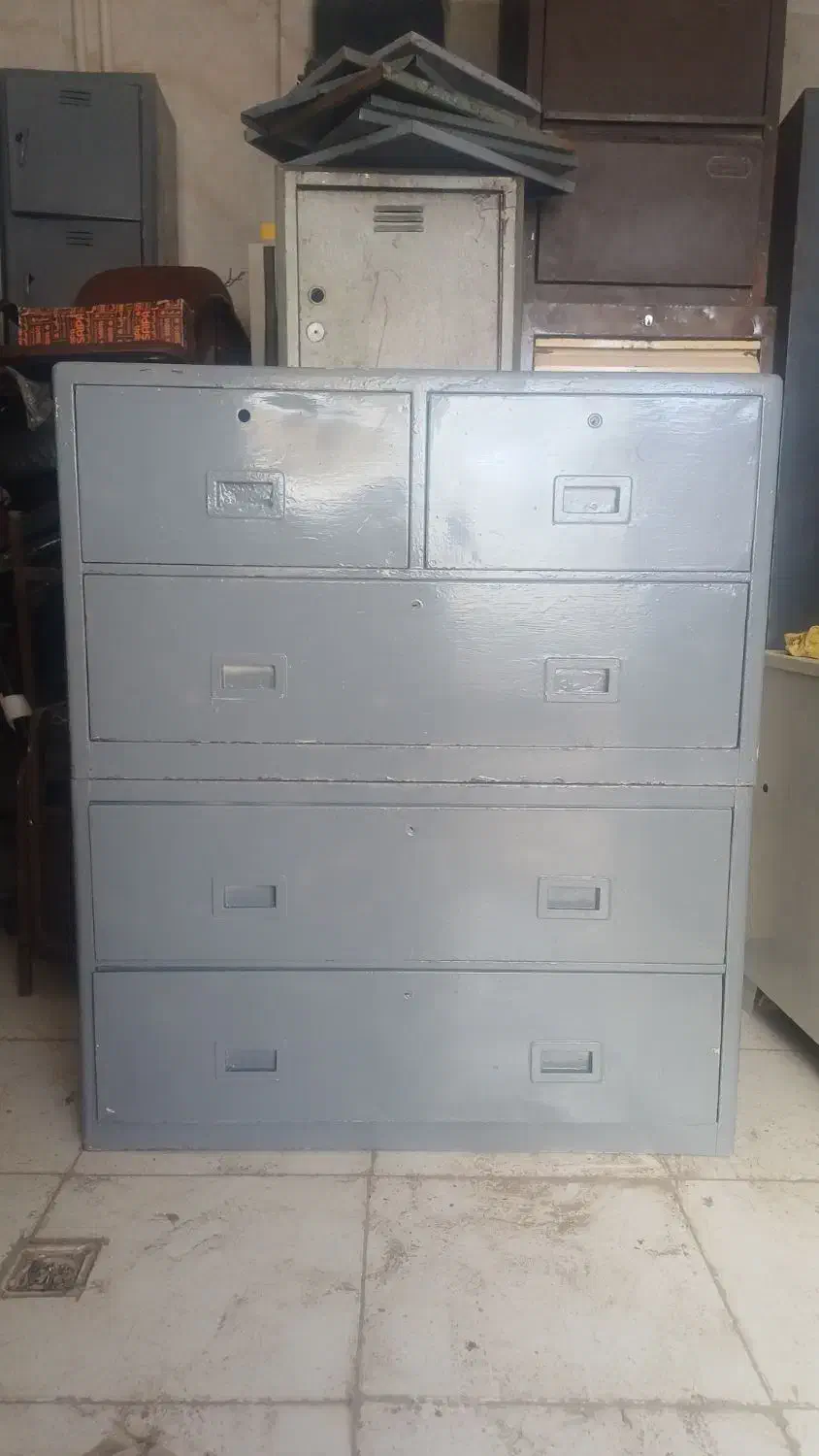 انواع دراور و فایل های فلزی ۵ کشو|جاکفشی، کمد، دراور|برخوار, |دیوار