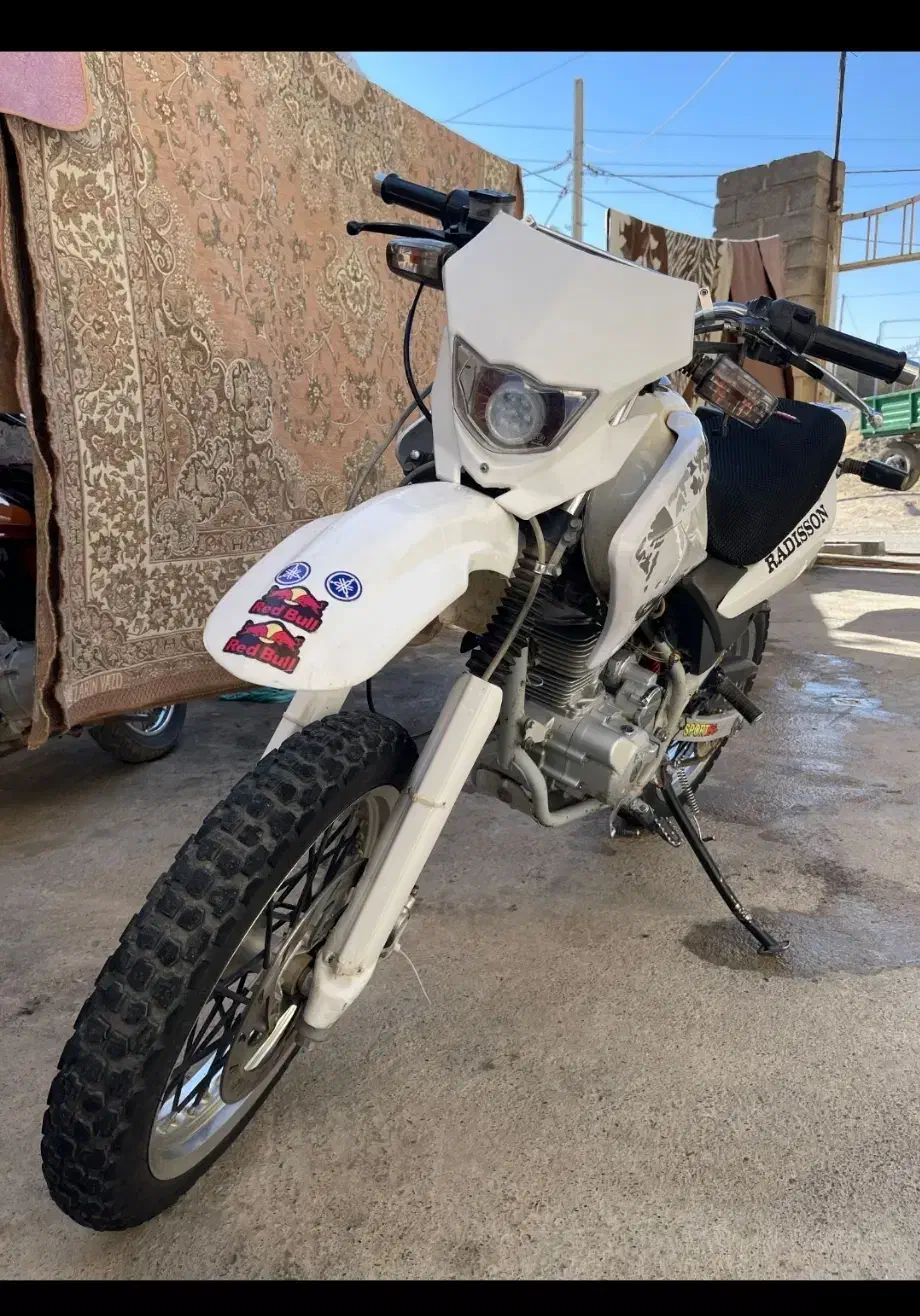 موتور رادیسون 200|موتورسیکلت|بانه, |دیوار