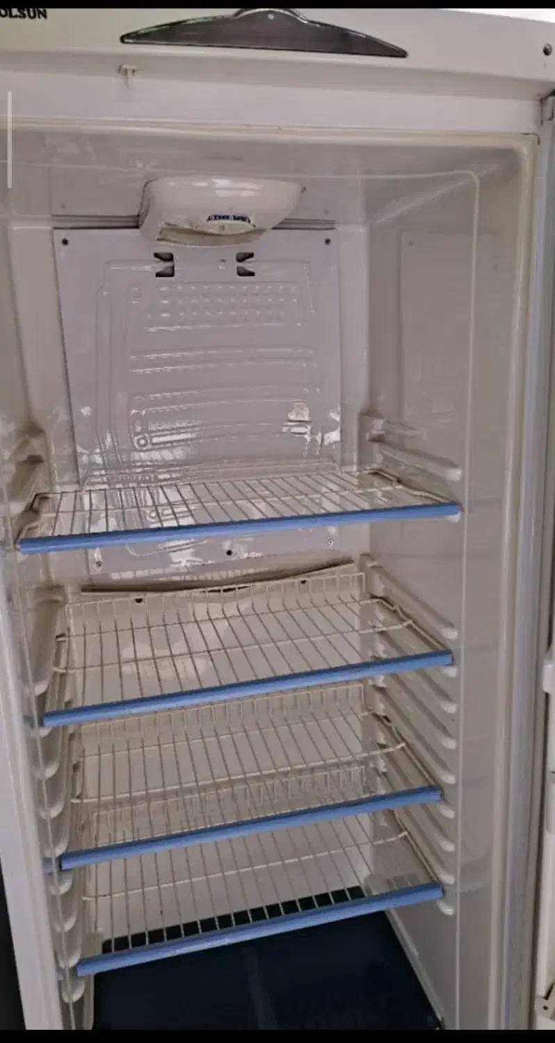 یخچال گلسان|یخچال و فریزر|فولادشهر, B4|دیوار