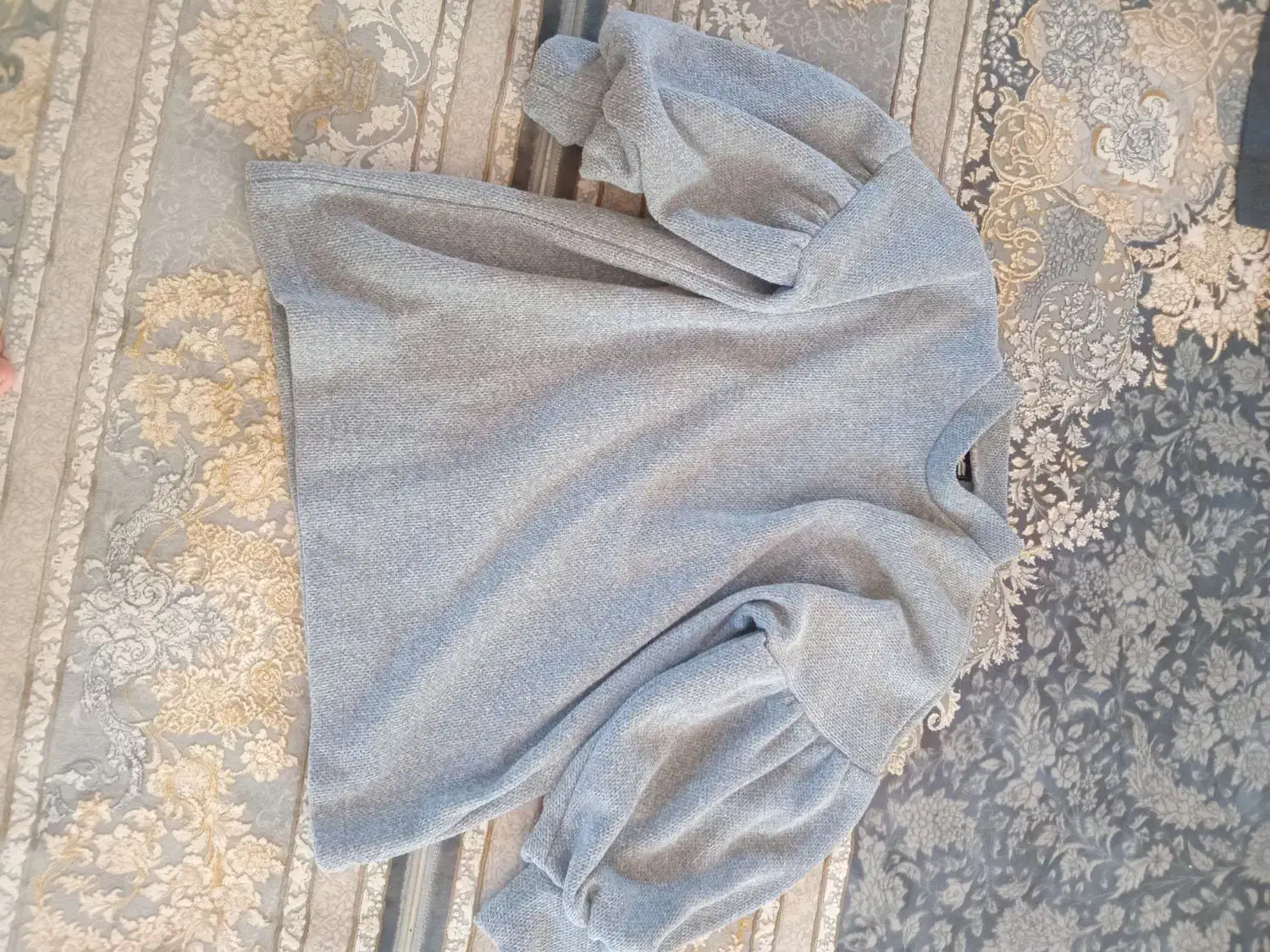 لباس درحدنو|لباس|چالوس, |دیوار