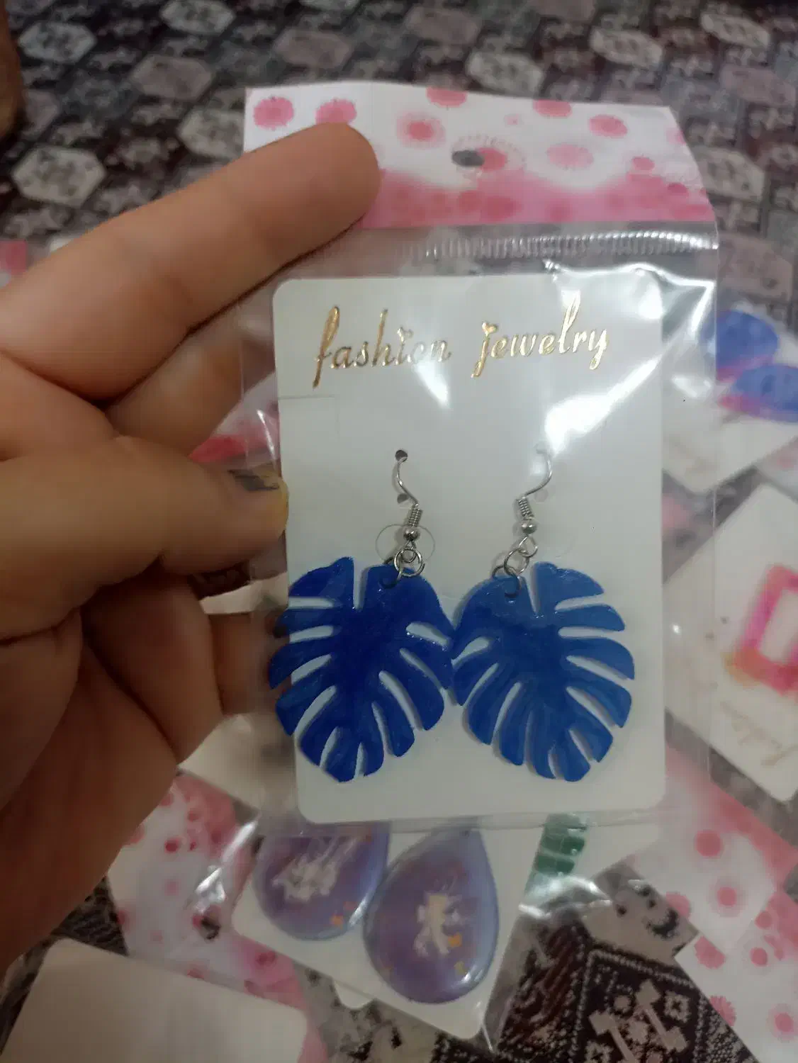 گوشواره|بدلیجات|پرند, فاز ۶|دیوار