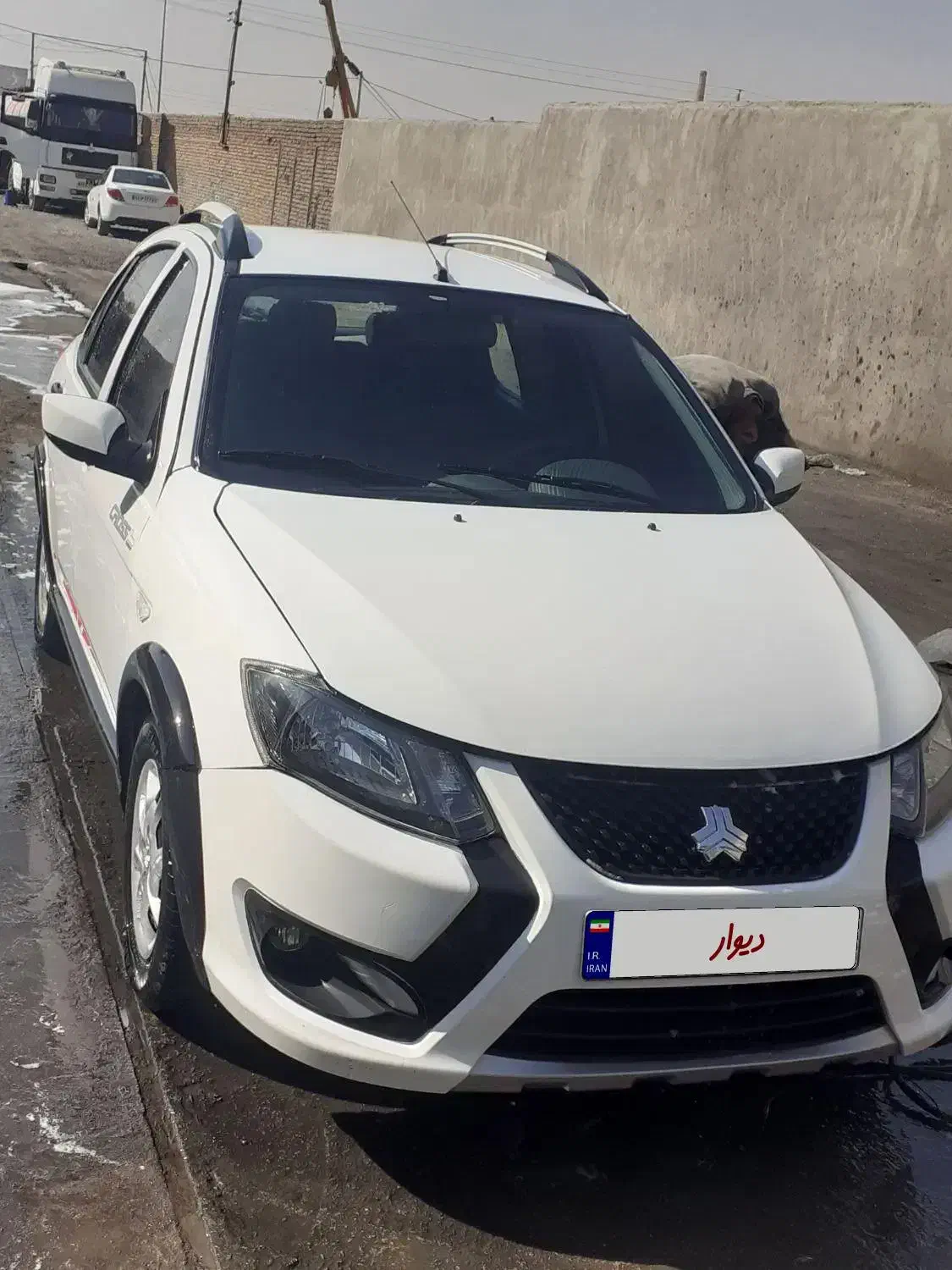 کوئیک مدل ۹۸|خودرو سواری و وانت|شهرکرد, |دیوار