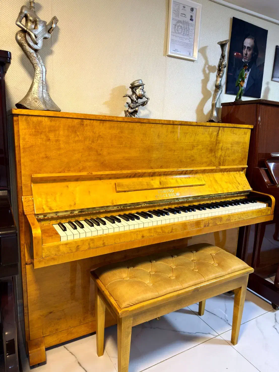 خانه پیانو سقز|پیانو، کیبورد، آکاردئون|سقز, |دیوار