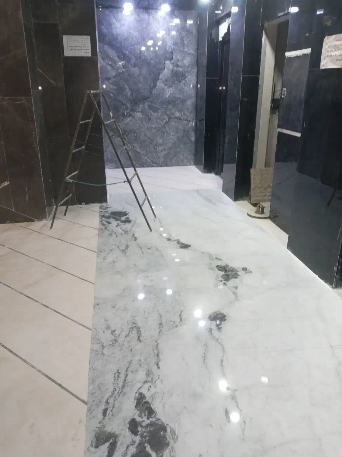 خدمات کف سابی سنگ بتن وموزائیک مدرن|خدمات نظافت|بندر ماهشهر, |دیوار