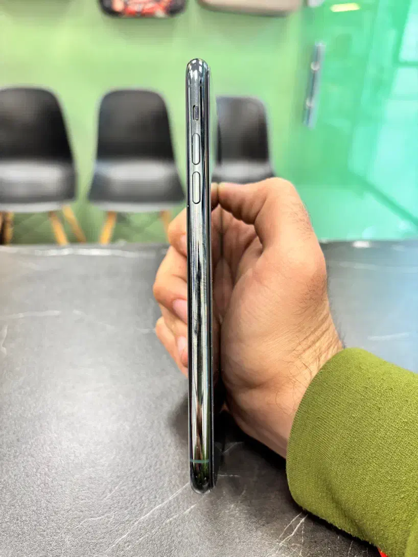 آیفون ۱۱ پرومکس 256 گیگ J/A|موبایل|کرج, مهرویلا جنوبی|دیوار