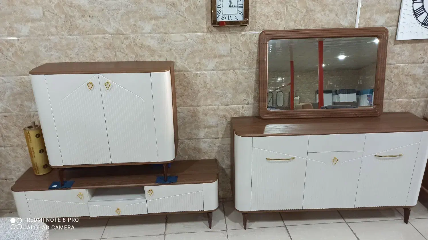 فرصت کمه. تعداد کارها. محدود|تخت و سرویس خواب|لردگان, |دیوار