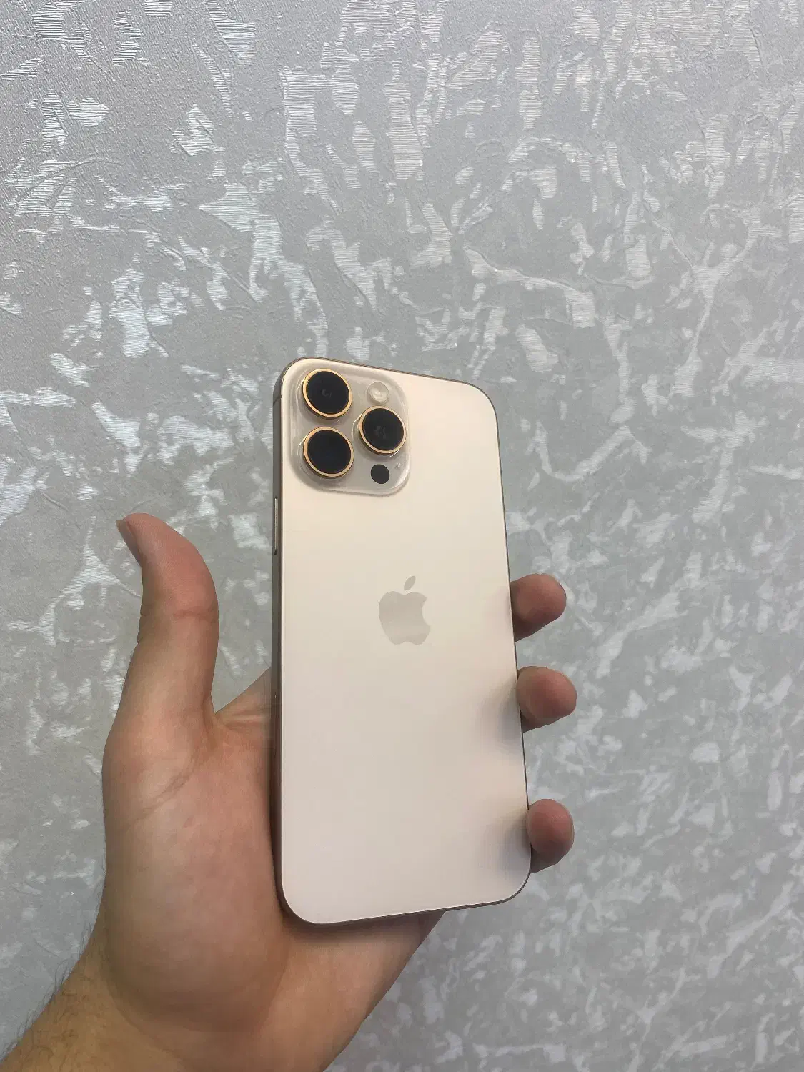 iPhone /16max/ شرایط اقساط|موبایل|اصفهان, مفتح|دیوار