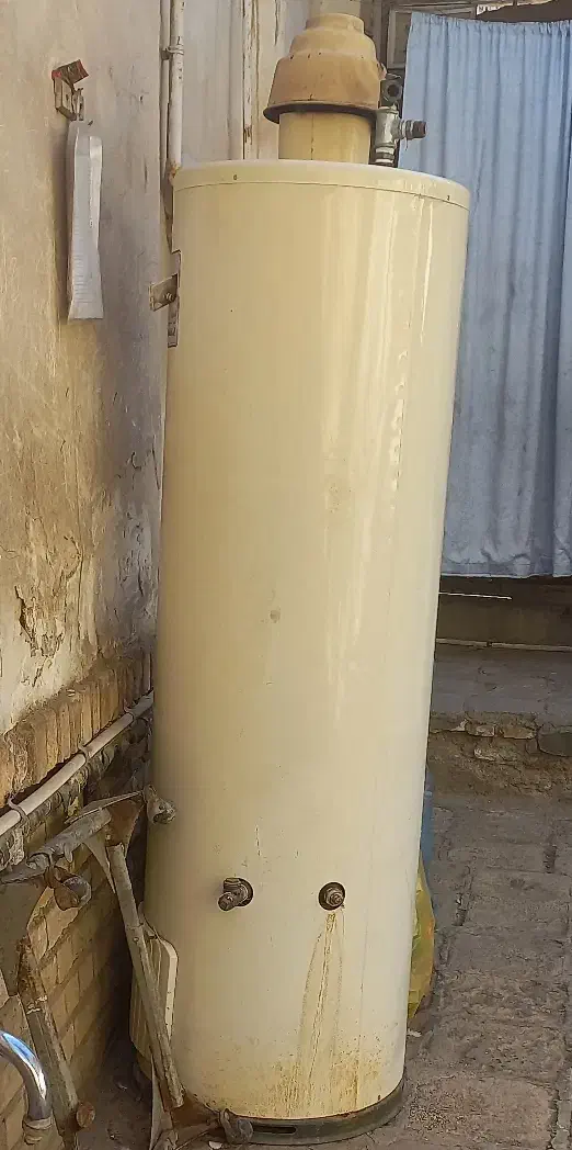 آبگرمکن|آبگرمکن، پکیج، شوفاژ|قم, لبچال|دیوار