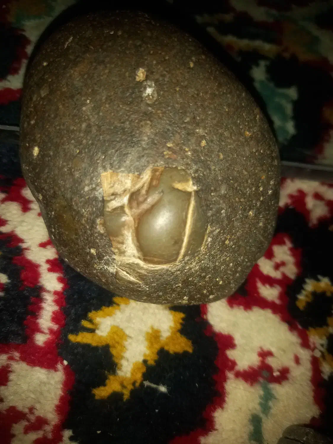 سنگ اسمانی|کلکسیون اشیاء عتیقه|بیجار, |دیوار