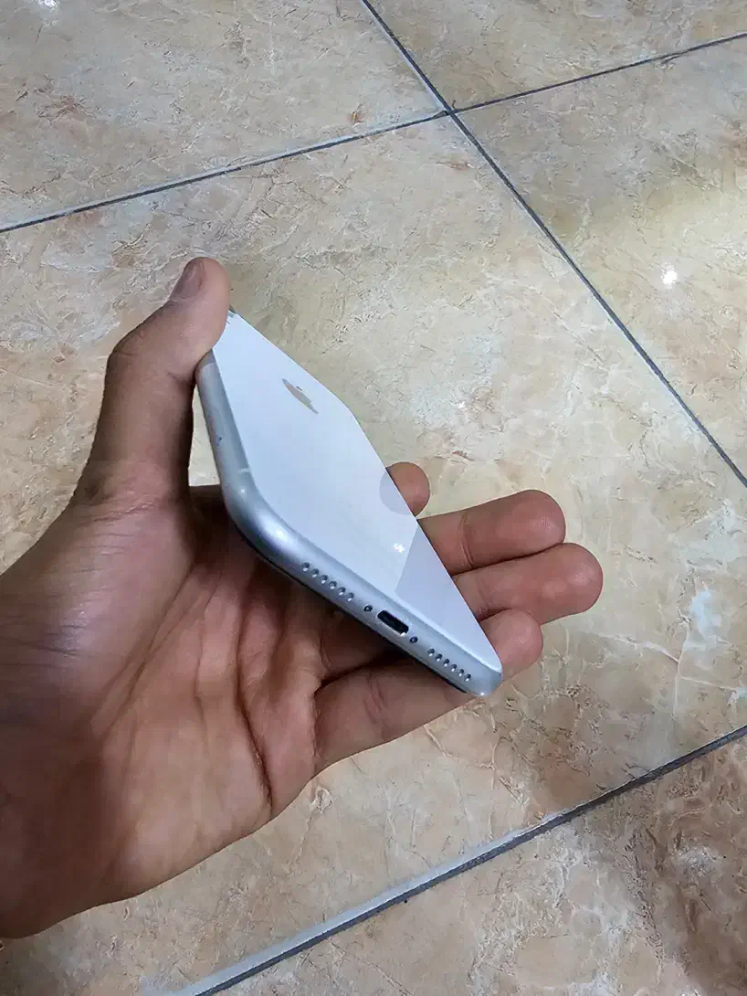 iPhone xr ایفون ایکس ار عتیقه|موبایل|ارومیه, |دیوار