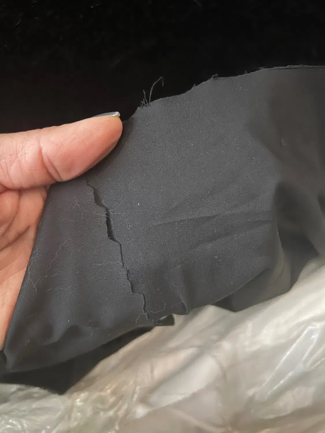 طاقه پُپلین خارجی سفیدمشکی قواره‌دار بفروش می‌رسد|لوازم خیاطی و بافتنی|تهران, دربند|دیوار