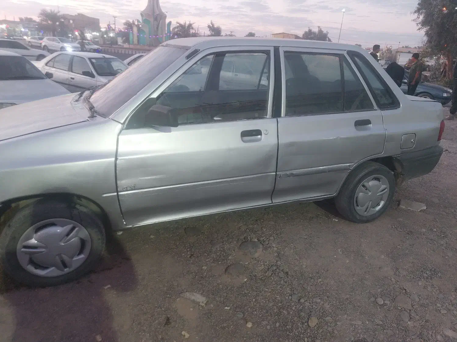 پرایدصندوق دار|خودرو سواری و وانت|نرماشیر, |دیوار