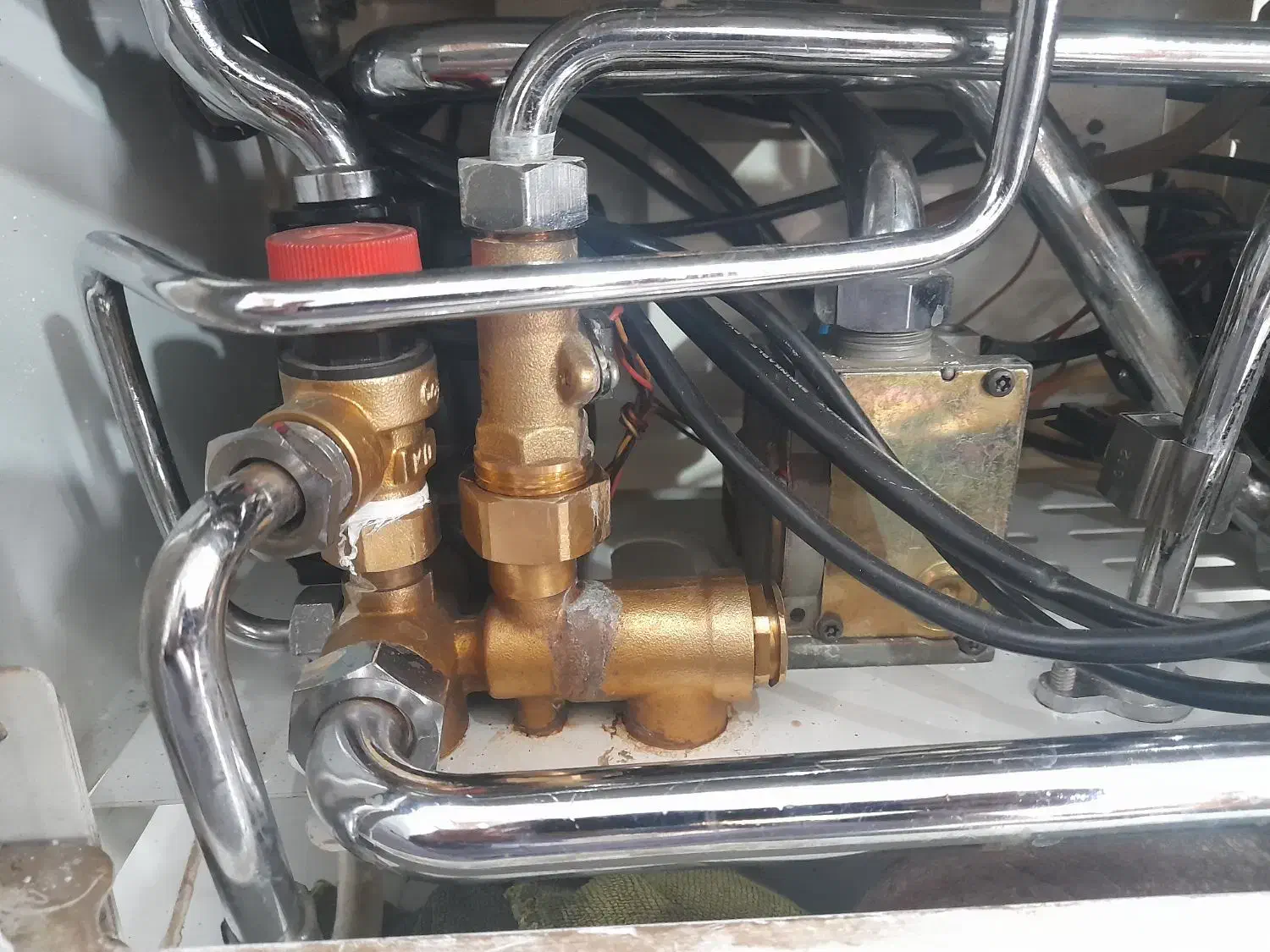 تعمیر انواع پکیج های ایرانی و تعمیر برد پکیج|خدمات پیشه و مهارت|کرج, گلشهر|دیوار