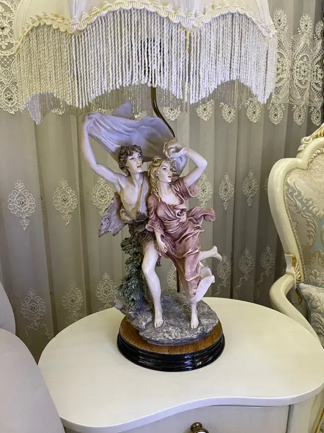 آباژور مجسمه دختر|چراغ خواب و آباژور|قم, شهرک قدس|دیوار