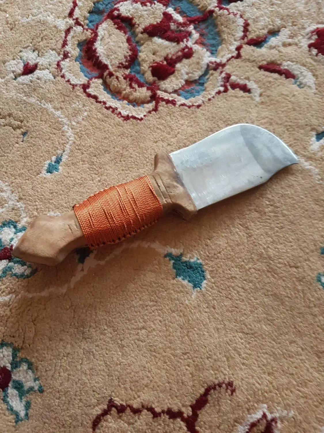 شیشه قلیون وچاقو|کلکسیون اشیاء عتیقه|ایذه, |دیوار