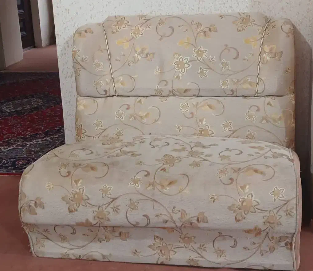 فروش فوری میز کامپیوتر و صندلی مبل دراور|میز تحریر و کامپیوتر|محمودآباد, |دیوار