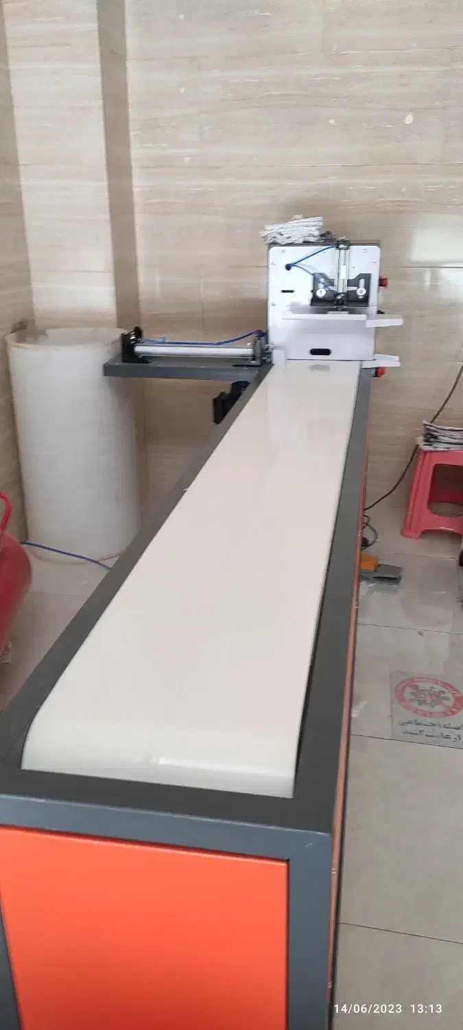 دستگاه بسته بندی دستمال کاغذی|ماشین‌آلات صنعتی|قرچک, پویینک|دیوار