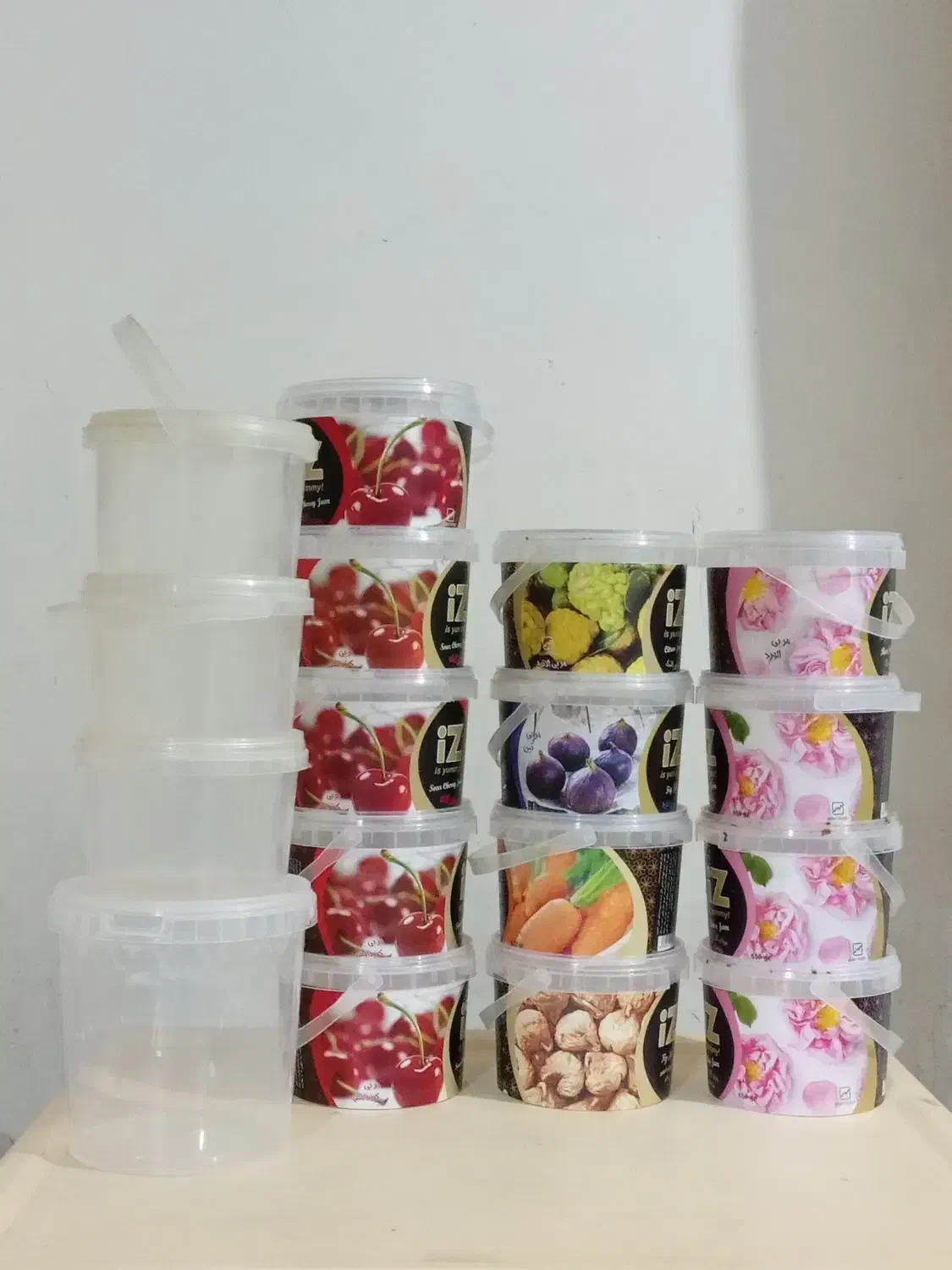 ظروف پلاستیکی وشیشه ایی|ظروف نگهدارنده، پلاستیکی، یکبارمصرف|جلین, |دیوار