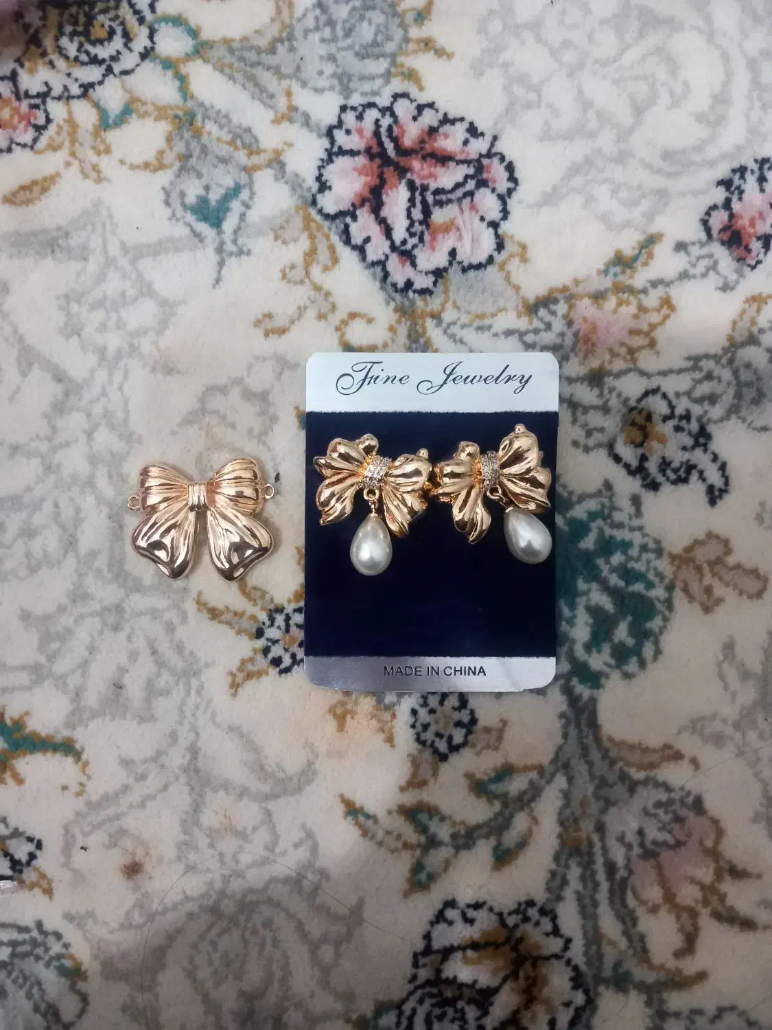 گوشواره و پلاک پروانه رنگ ثابت|جواهرات|نسیمشهر, |دیوار