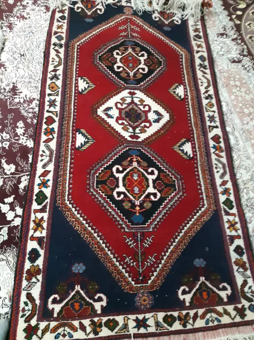 فروش قالیچه دستبافت حور نفر .حور حسن اباد ...|فرش|حسن آباد, |دیوار