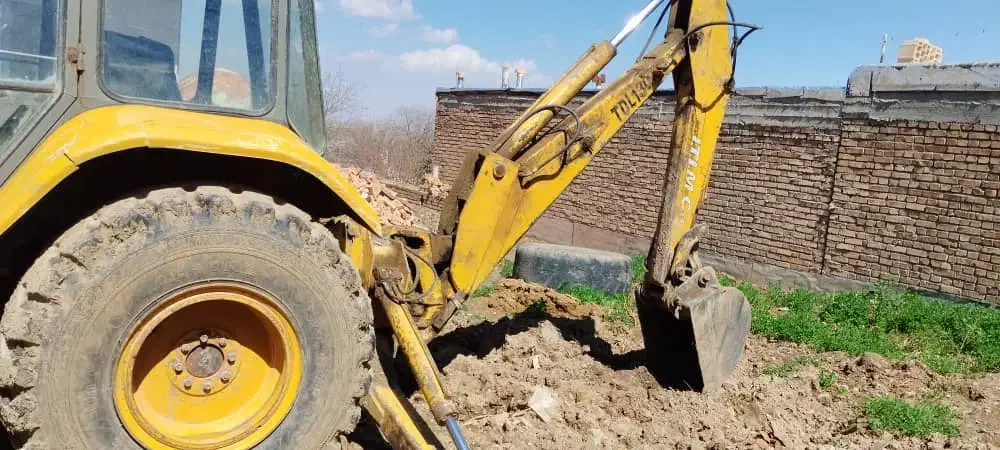 فروش بیل بکهو 130|خودرو سنگین|کشکسرای, |دیوار