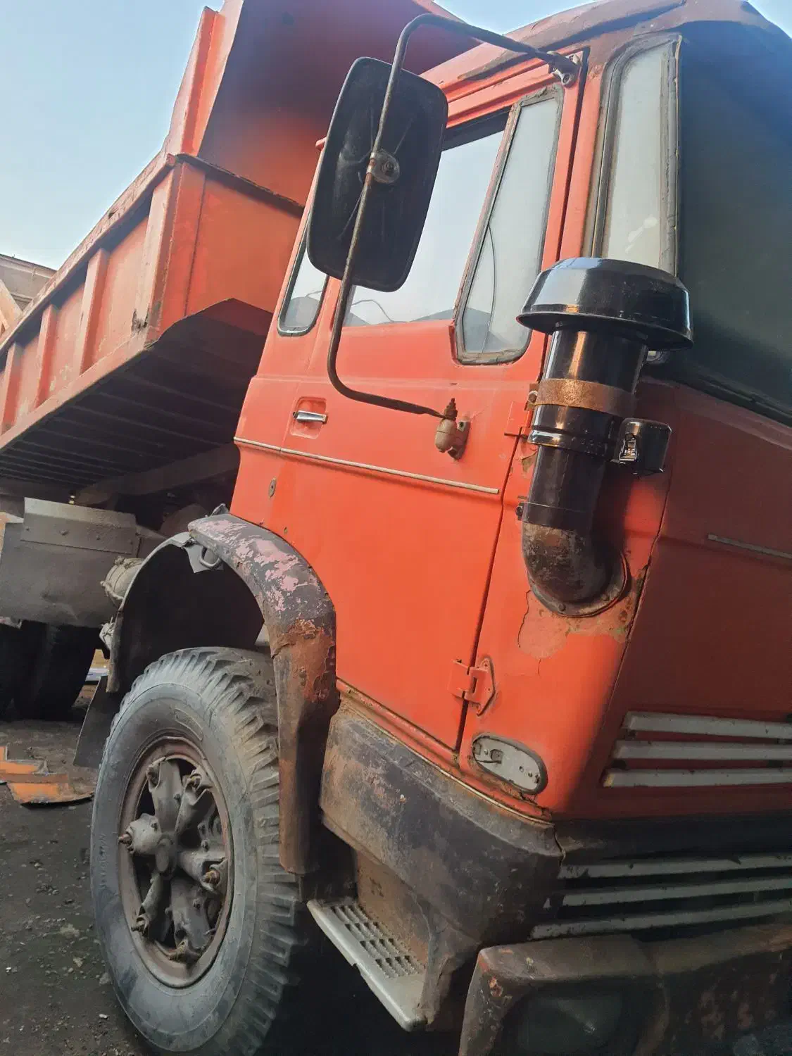 اتاق داف کمپرسی شاسی واتاق عقب|خودرو سنگین|سنگر, |دیوار