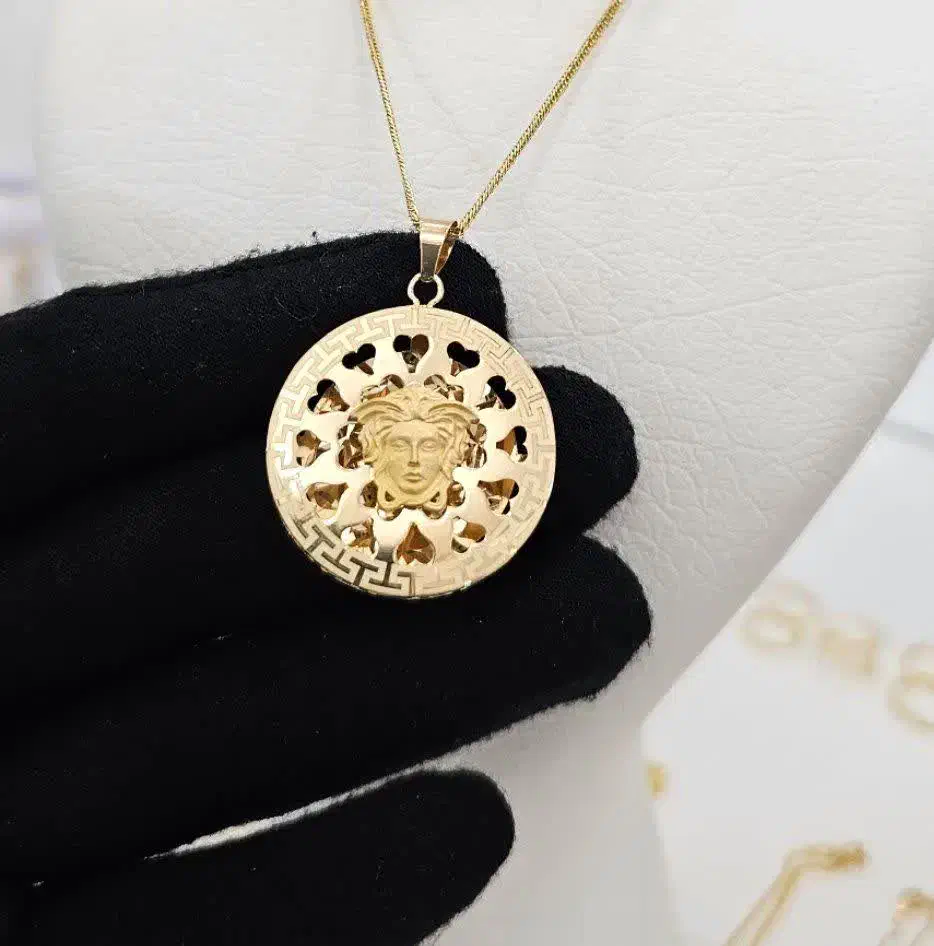 مدال ورساچه طلا کم اجرت|جواهرات|ساوه, |دیوار