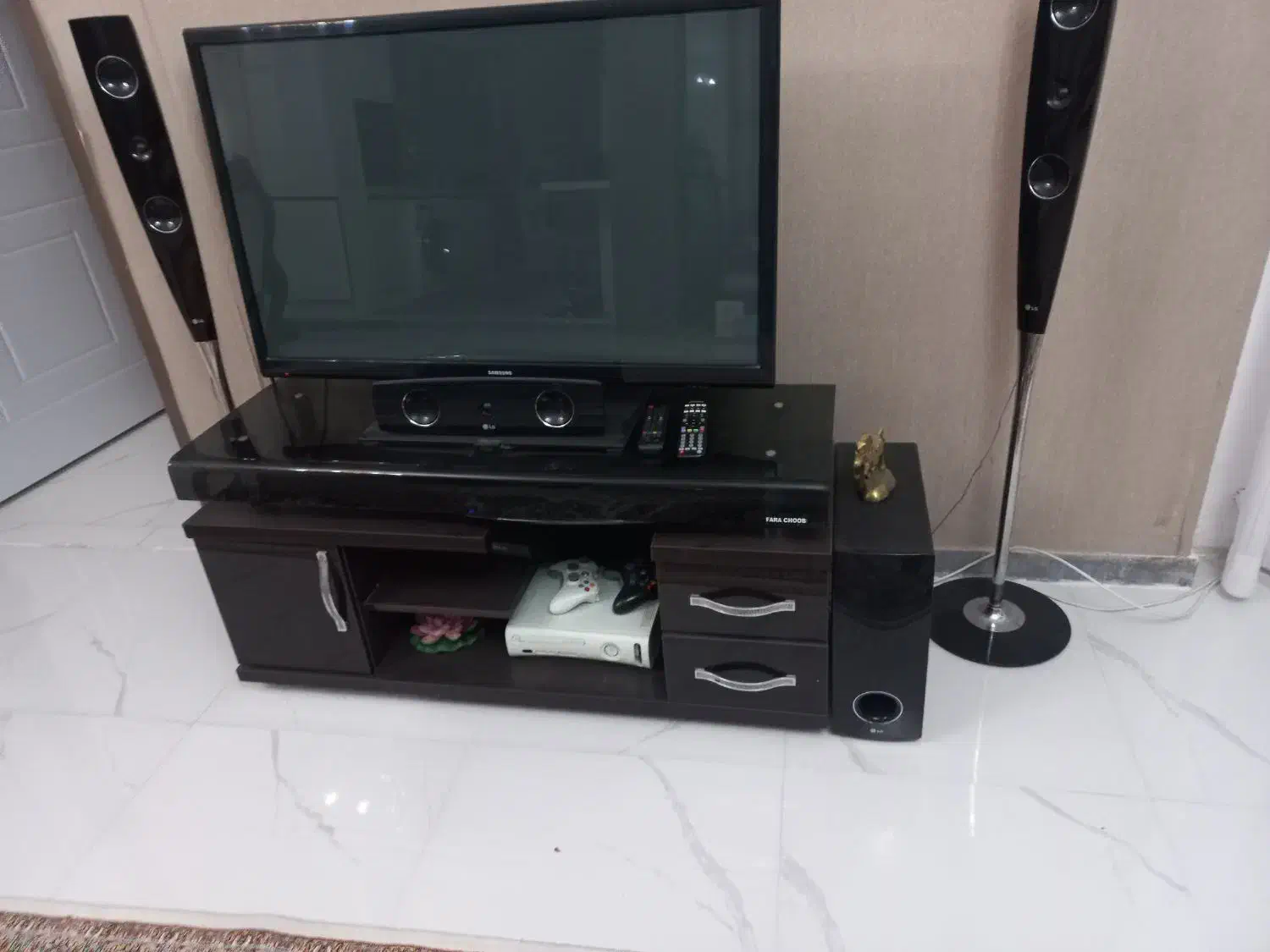 سینما خانگی LG  اصل|سیستم صوتی خانگی|اندیشه, اندیشه فاز ۳|دیوار