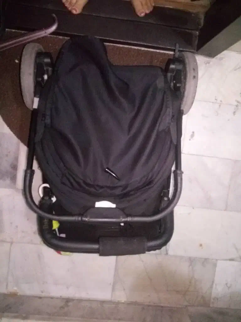 کالسکه مسافرتی حد نو|کالسکه و لوازم جانبی|تهران, شهرک پرواز|دیوار