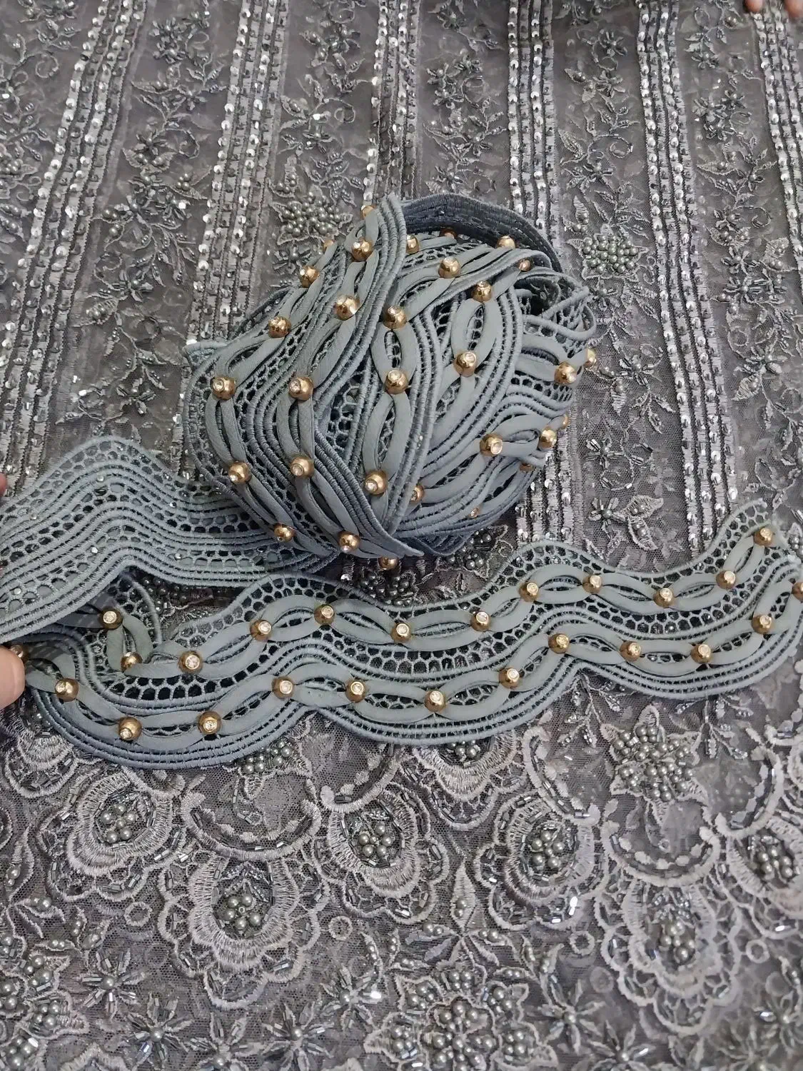 ۷مترپارچه رنگ طوسی|لباس|شیراز, شهرک سراج|دیوار