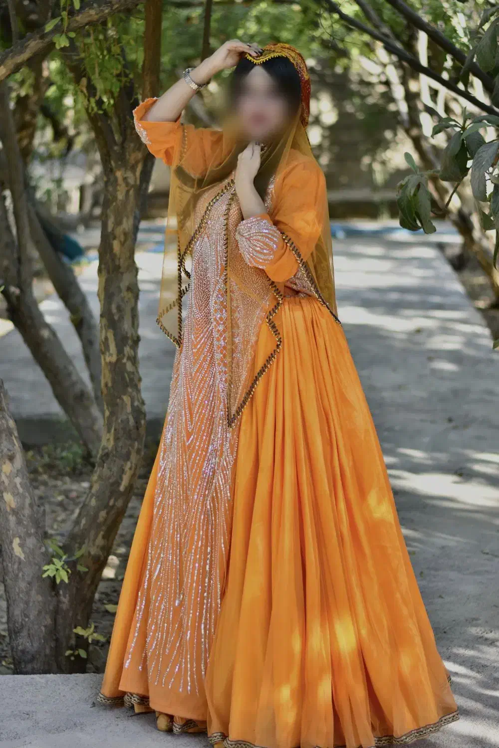 لباس محلی|لباس|شیراز, حجت آباد|دیوار