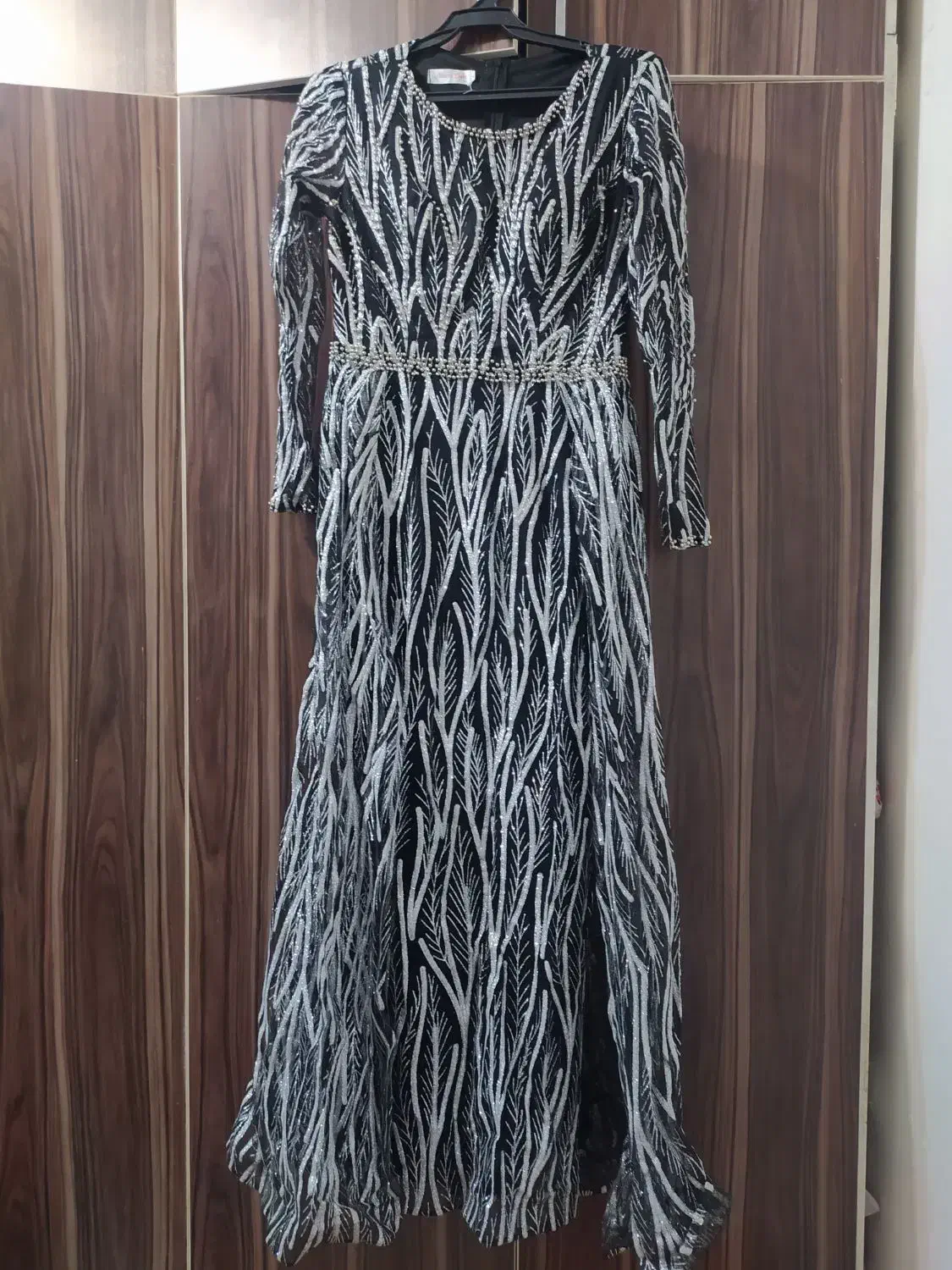 لباس مجلسی|لباس|دهلران, |دیوار