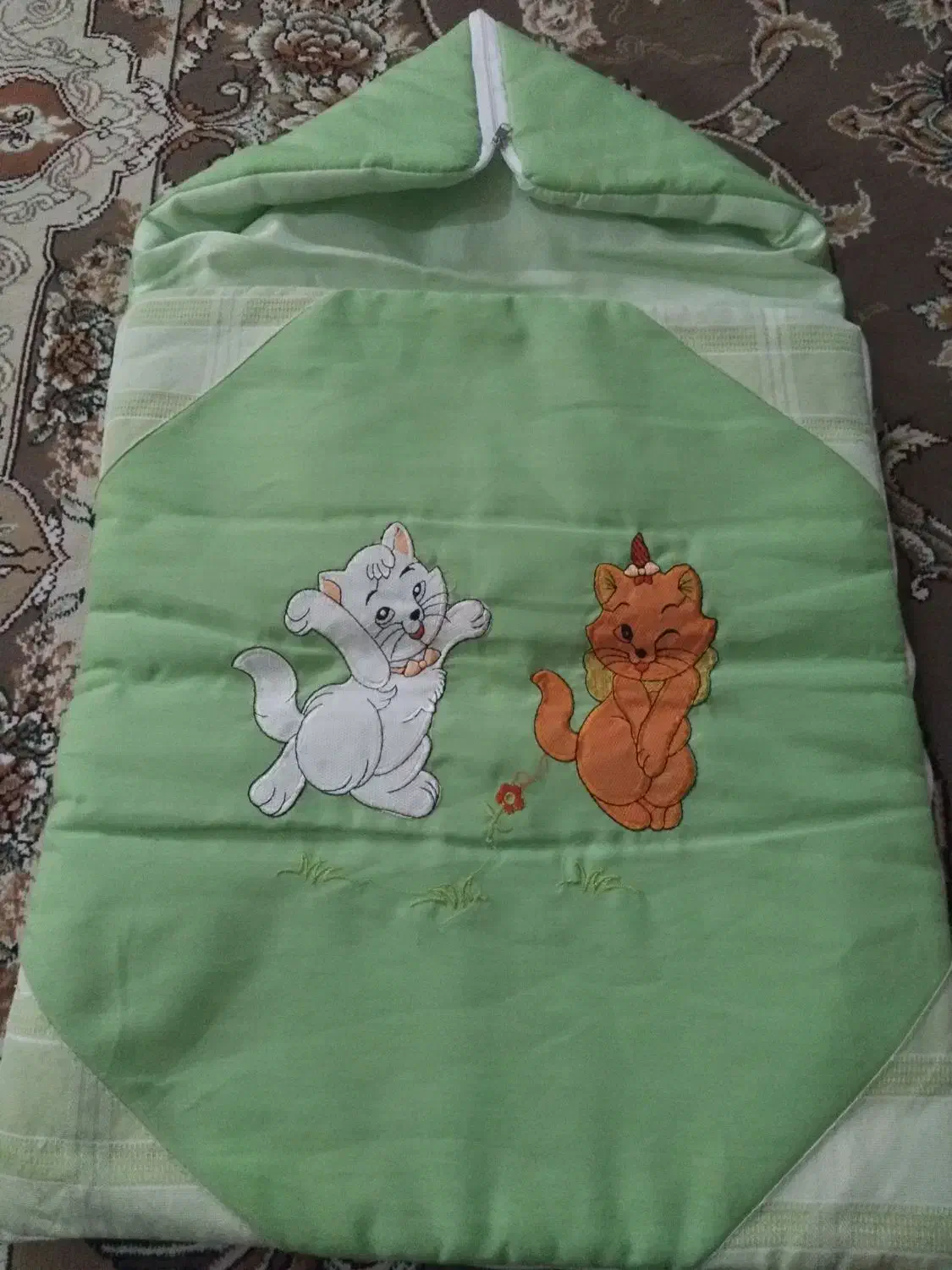 قنداق فرنگی|کالسکه و لوازم جانبی|نظرآباد, نظرآباد|دیوار