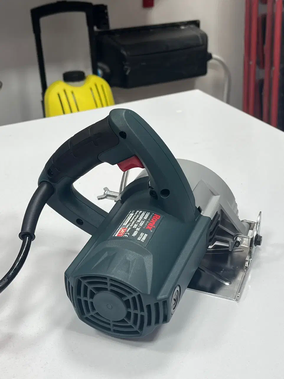 شیار زن رونیکس ۱۵۰۰ وات|مصالح و تجهیزات ساختمان|رشت, آب و برق|دیوار